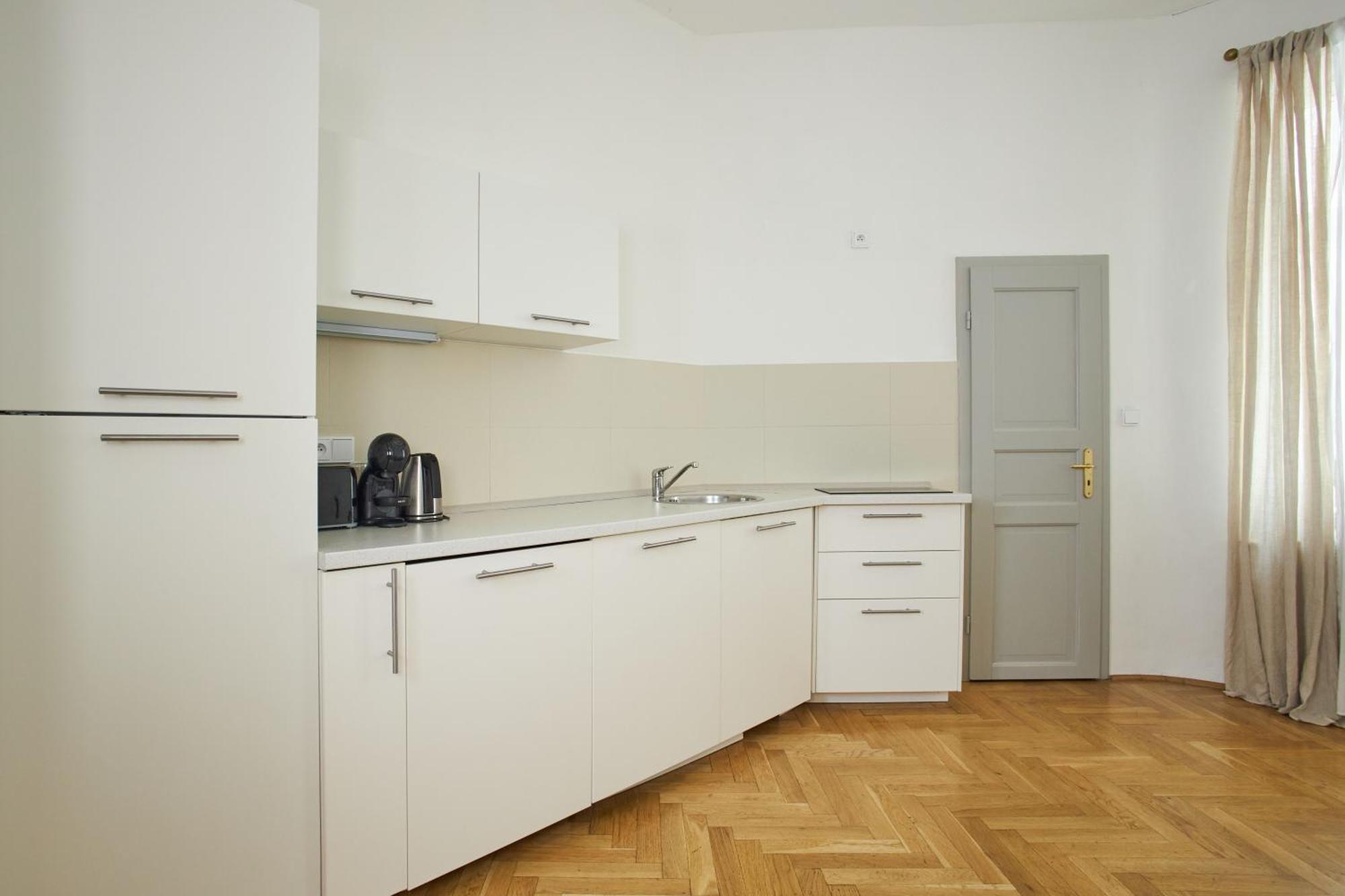 Hotel apartamentowy Wenceslas Square 4*