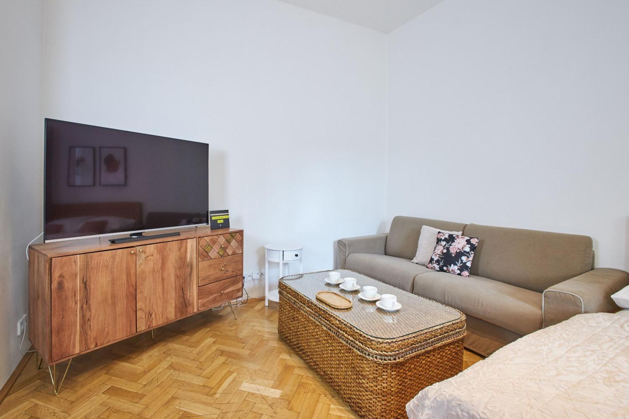 Wenceslas Square Hotel apartamentowy 4*